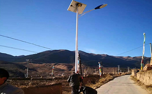 叶城智慧路灯安装必备设计要素：打造高效智能的城市照明系统