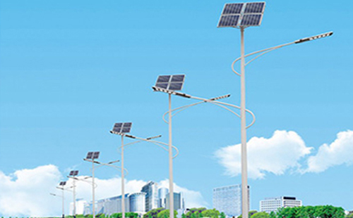 北方冬季叶城太阳能路灯的保养要点