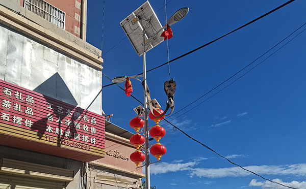 叶城智慧路灯在城市物联网系统中的集成与运维